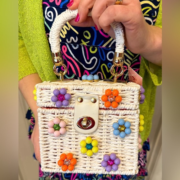 Jenna Lee Candy Daisy Tote - Picture 3 of 3